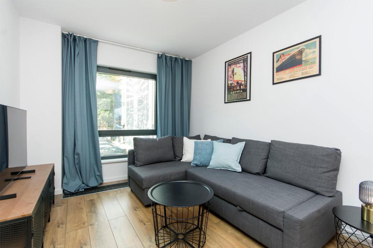Awanport Rentyear Apartments グディニャ エクステリア 写真