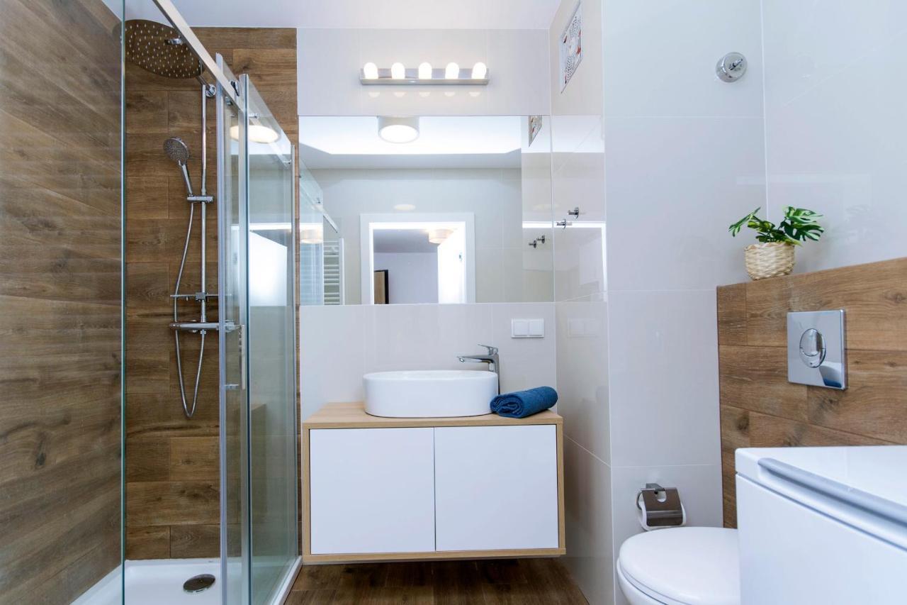 Awanport Rentyear Apartments グディニャ エクステリア 写真